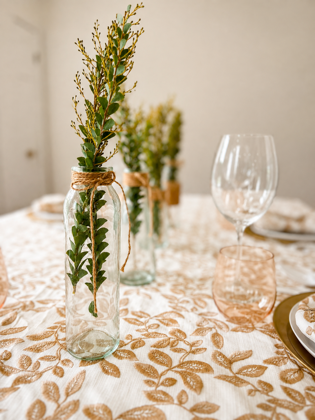 The Laurel Embroidered Leaf Tablecloth & Napkins