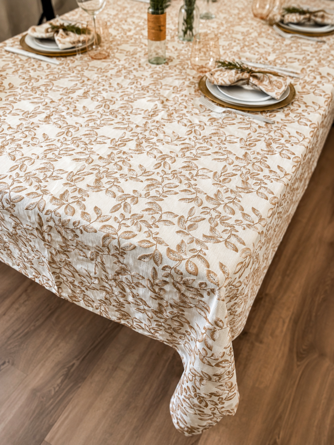 The Laurel Embroidered Leaf Tablecloth & Napkins