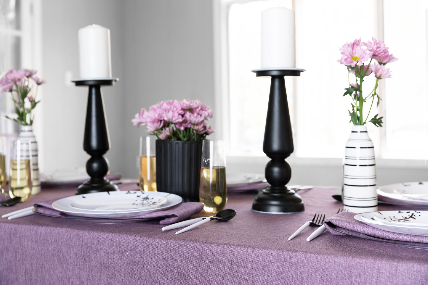 Linen Lavender tablecloth