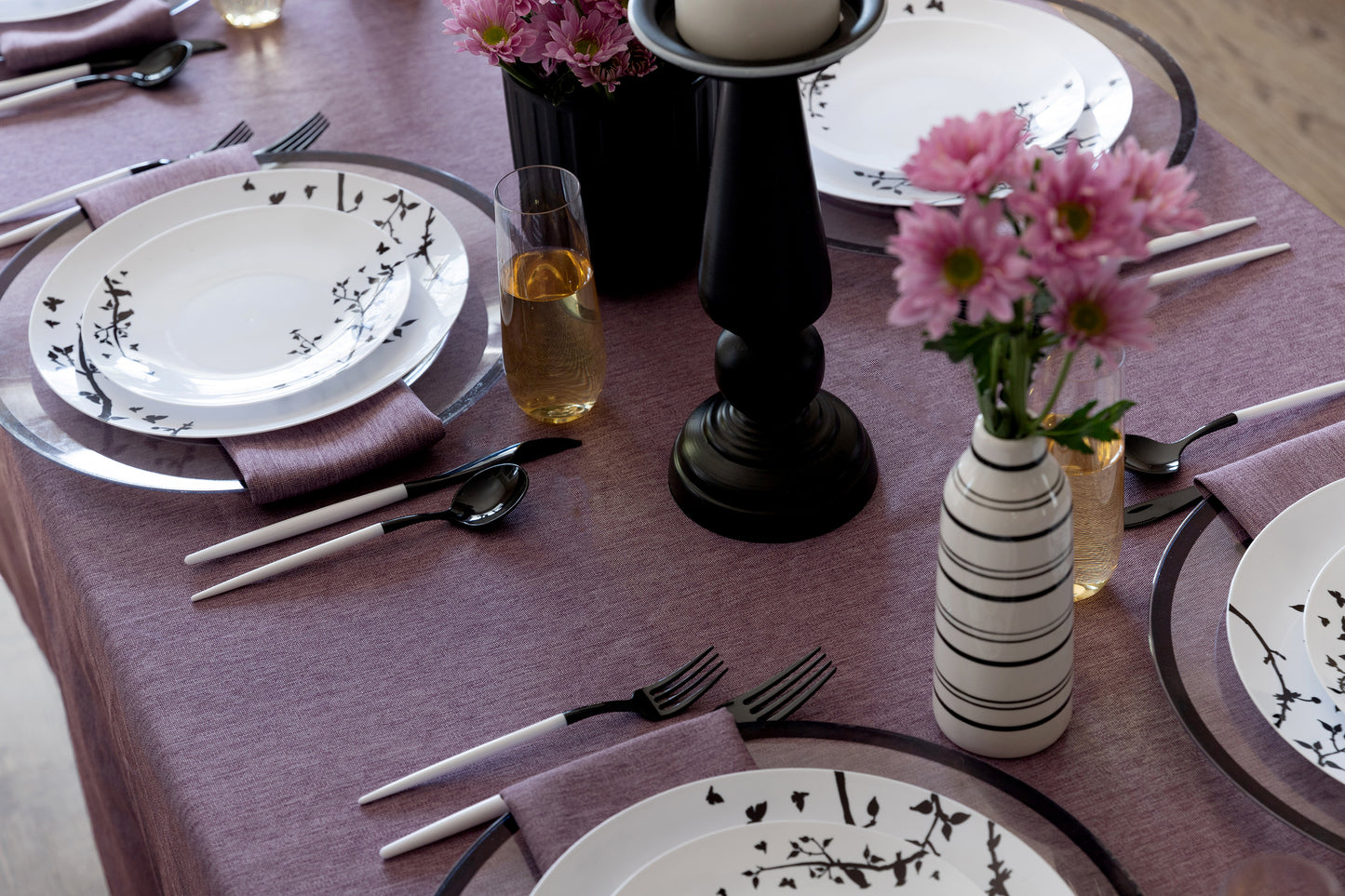 Linen Lavender tablecloth