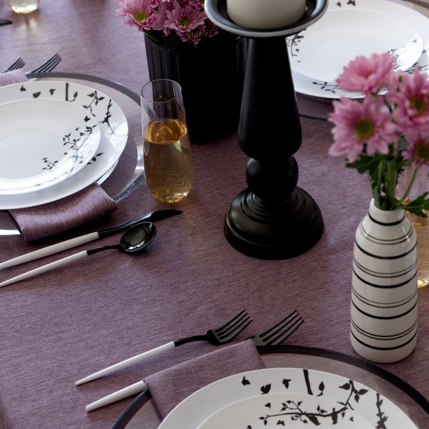 Linen Lavender tablecloth
