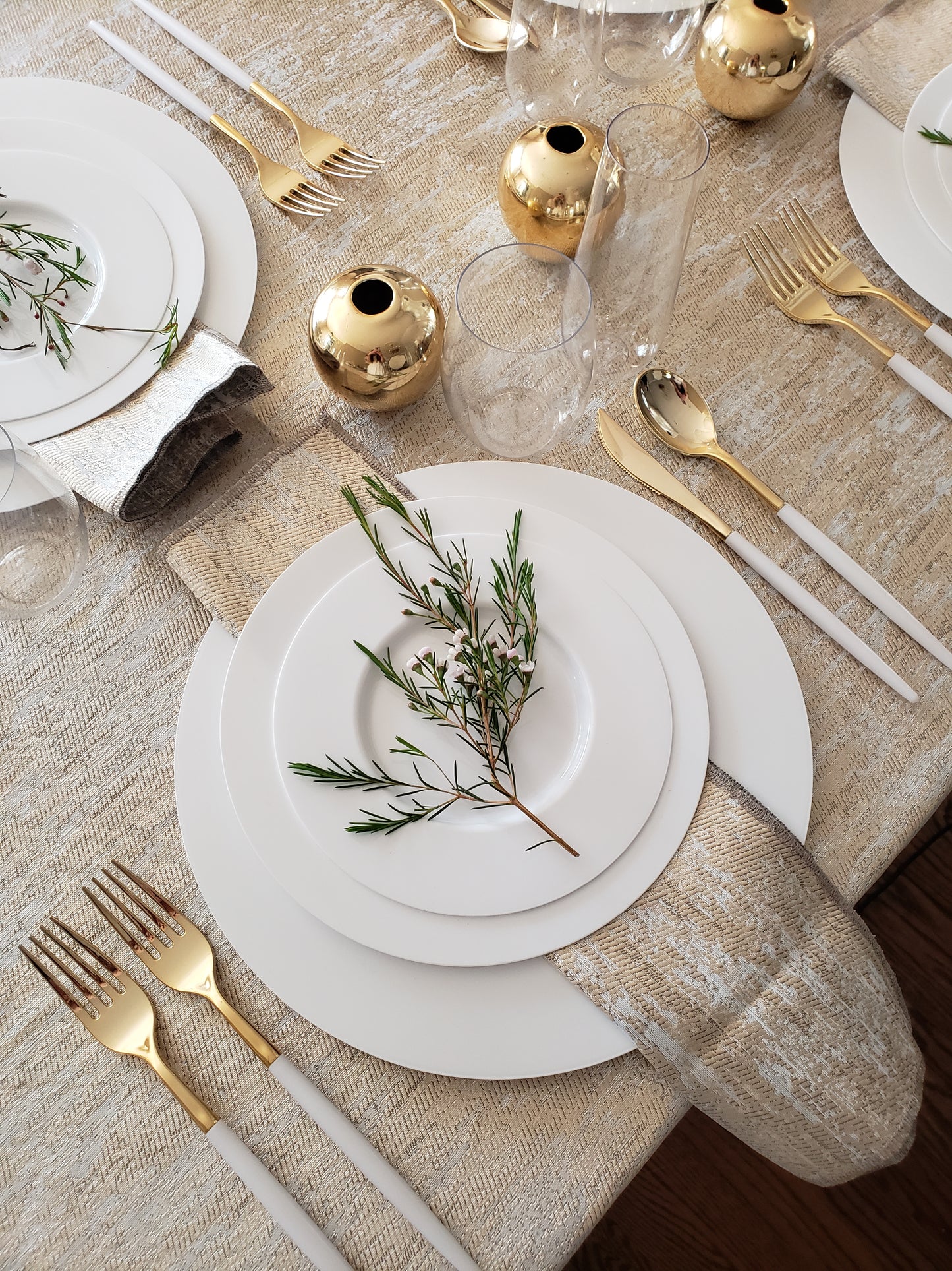 Double Sided Metallic Gold/Silver Napkins- Set of 6