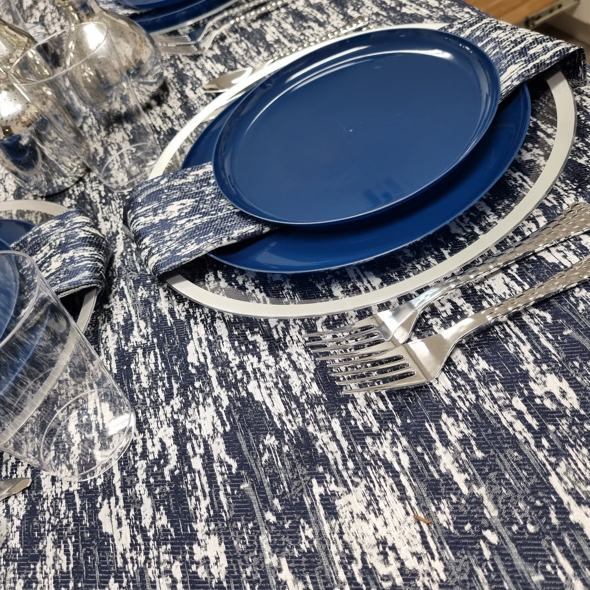 Double Sided Metallic Navy/Silver Tablecloth